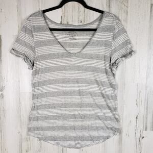 Aero Seriously Soft Perfect Gray & White Striped Tee Women's Size Small